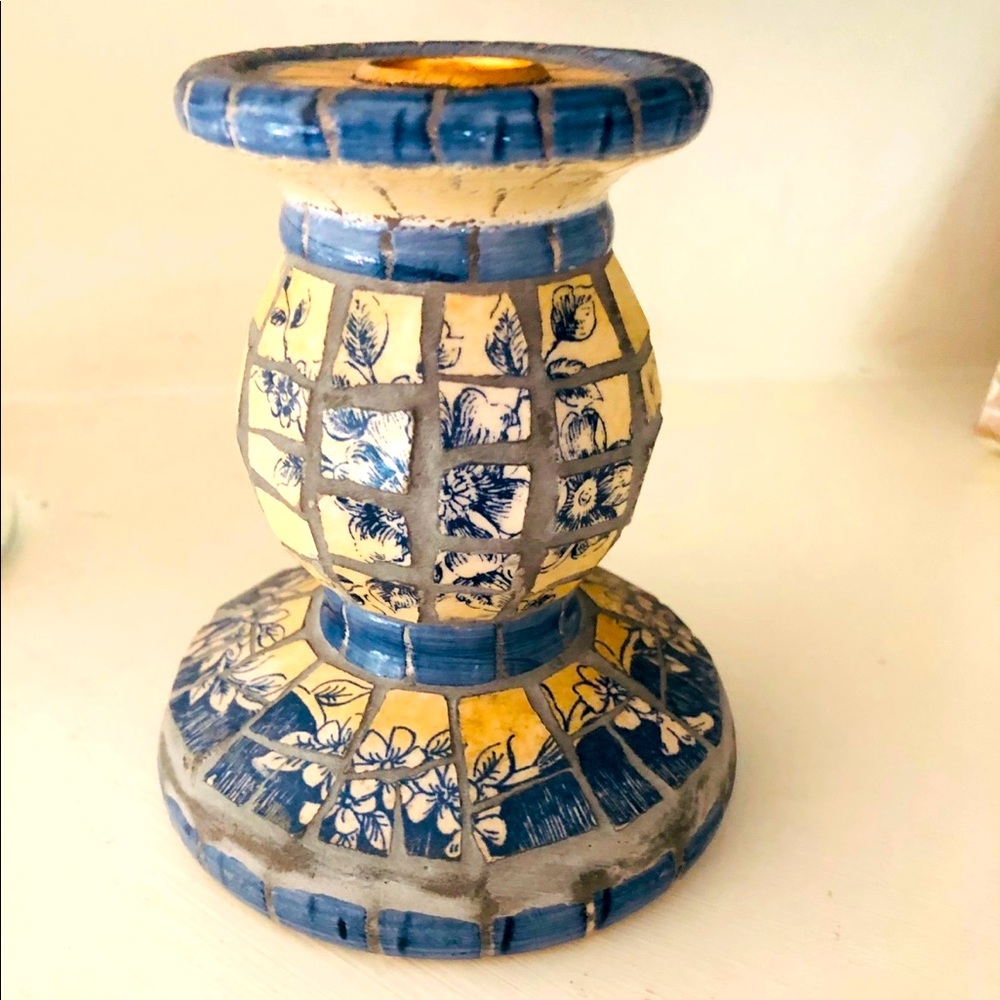 Candle holder